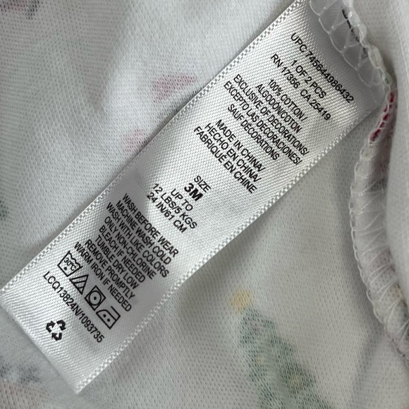 NEW Little Me Holiday Pajamas First Christmas with Hat Size 3M Santa Tree NWOT - Picture 4 of 5